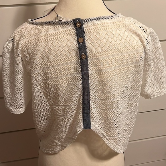 Miss Me Mesh Crop - Picture 3 of 3